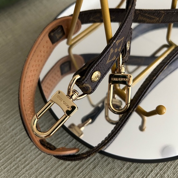 LOUIS VUITTON AUTHENTIC MONO LEATHER BAG STRAP OR BELT - Picture 6 of 9